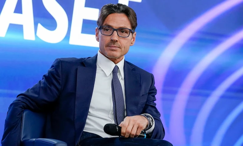 Pier Silvio Berlusconi scende in campo… su Instagram