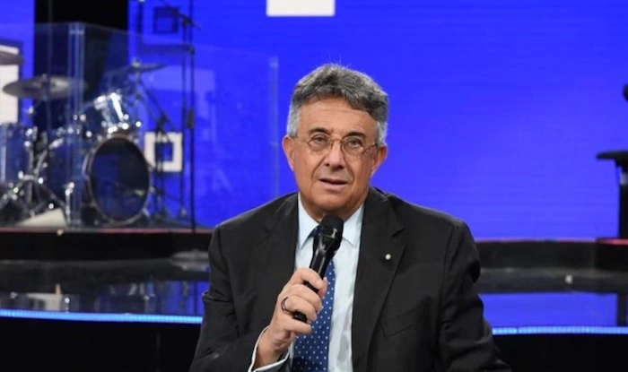 Roberto Sergio in soccorso di Pino Insegno: «Nei suoi confronti violenza mediatica»