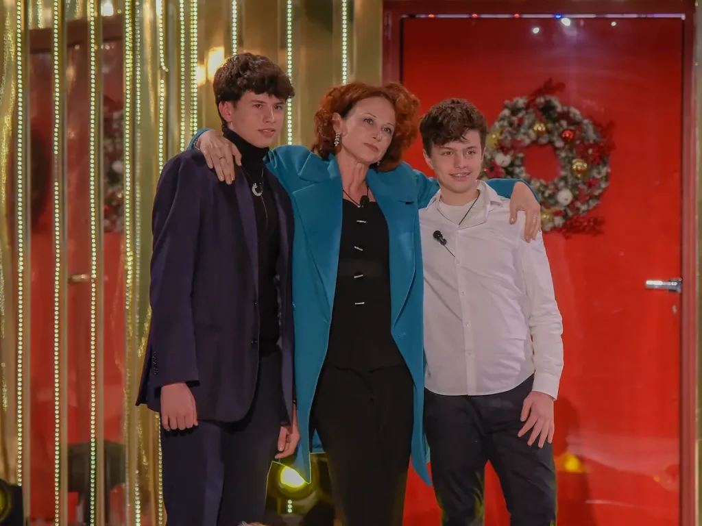 Ascolti TV | Lunedì 11 dicembre 2023. GF cresce (2,9 mln – 22.4%), Fenoglio chiude al 18.1%