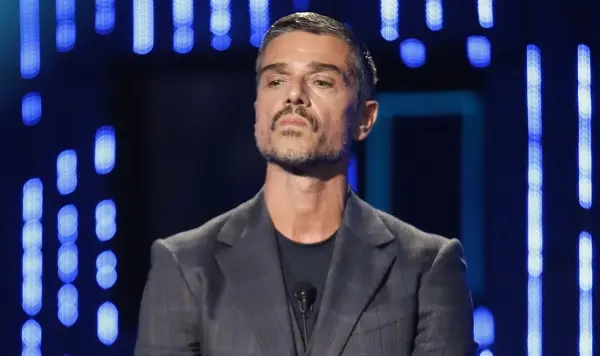 Grande Fratello, Massimiliano in crisi per l’abbandono di Heidi si scusa con Beatrice