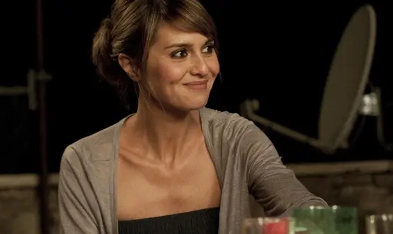 Programmi TV di stasera, lunedì 13 novembre 2023. Su Rai2 il film ‘Nessuno Mi Può Giudicare’ con Paola Cortellesi