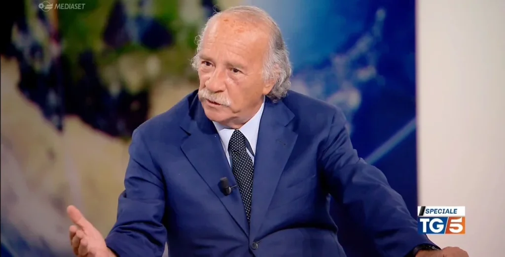 Mimun fuori dal TG5: Dago annuncia, Clemente nega