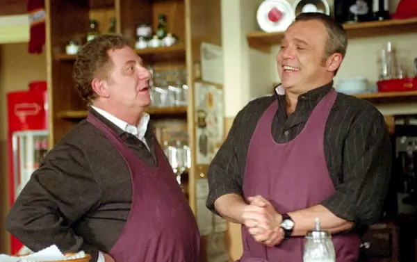 Tornano I Cesaroni. L’annuncio di Antonello Fassari