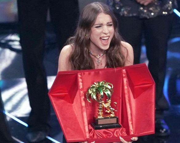 Angelina Mango vince il Festival di Sanremo 2024
