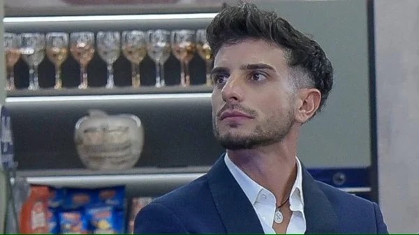 Malore al Grande Fratello per Giuseppe Garibaldi. Interviene l’ambulanza