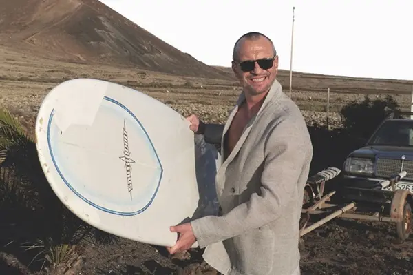 Classifica FIMI: i Club Dogo tornano a razzo. Antonacci esordisce alla #3