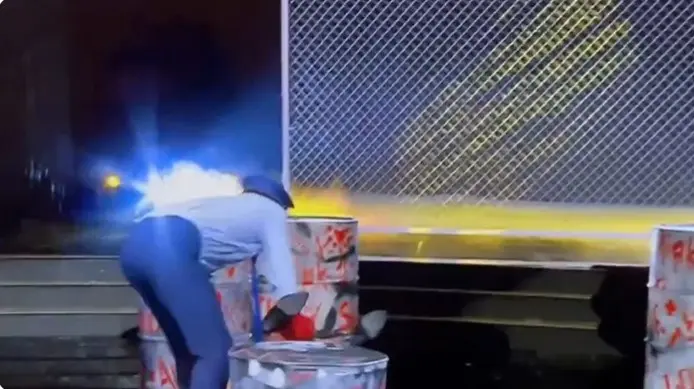 La caduta di Simona Ventura a Ballando con le Stelle