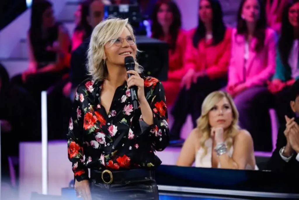 Ascolti TV | Sabato 6 aprile 2024. Amici vince col 25% (3,78 mln)