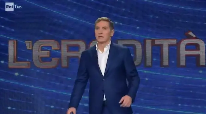 Niente vacanze per Marco Liorni – Il promo de L’Eredità