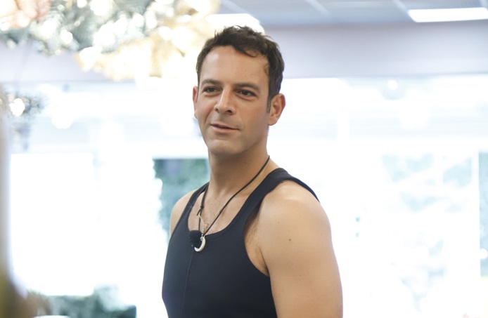 Grande Fratello, Stefano ‘provoca’ Greta: «È un po’ patetico che…»