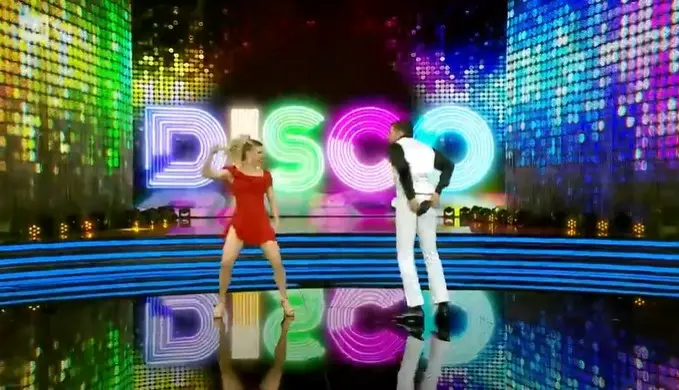 Teo Mammucari e Lorenzo Tano restano in mutande a Ballando