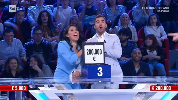 Vinti 200.000 euro ad Affari Tuoi. È la vincita più alta dell’era Amadeus