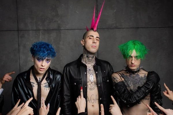 Canzoni Sanremo 2024 | «Autodistruttivo» dei La Sad