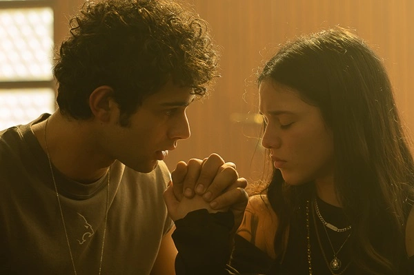 Massimiliano Caiazzo e Maria Esposito (US Rai)