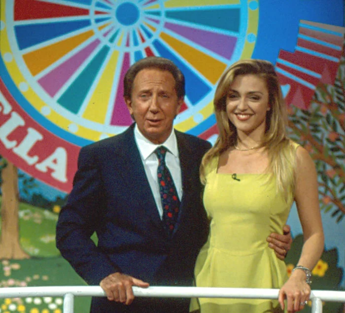 Mike Bongiorno e Paola Barale (Us Mediaset)