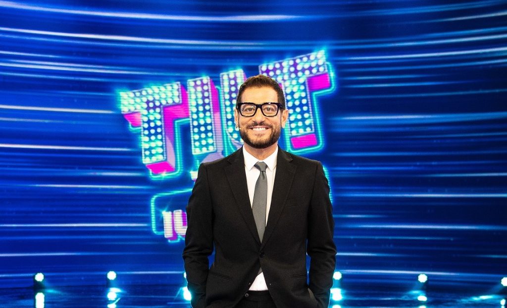 Enrico Papi e la sua mooseca sono in Tilt