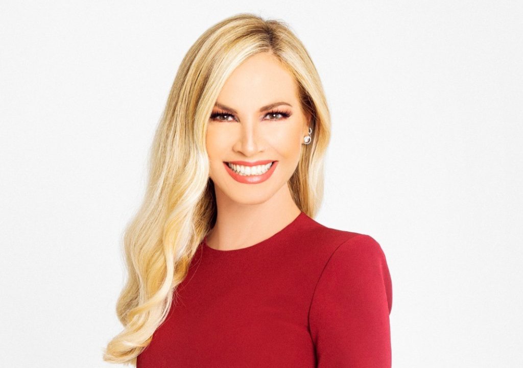 Federica Panicucci saluta il daytime per le feste