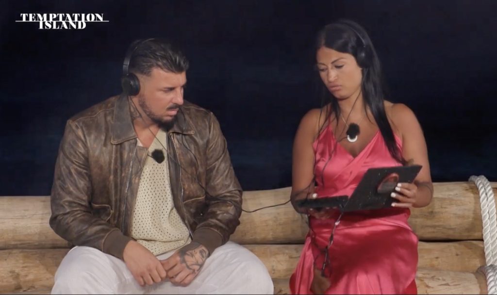 Il falò di confronto tra Lino e Alessia a Temptation Island 2024