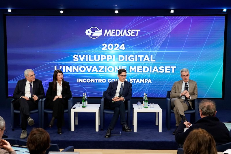 Pier Silvio Berlusconi, conferenza stampa in diretta