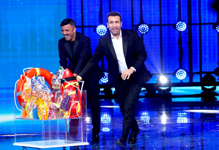 Pio e Amedeo alla Meloni: «Giò, pigliaci in Rai»