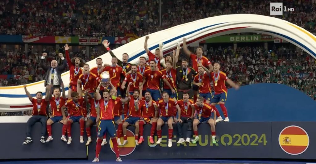 Ascolti TV | Domenica 14 Luglio 2024. In 9,4 mln per la finale degli Europei (52.7%)