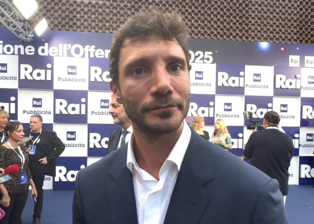 Intervista a Stefano De Martino