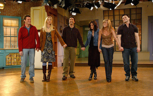 Il cast di Friends rompe il silenzio dopo la morte di Matthew Perry