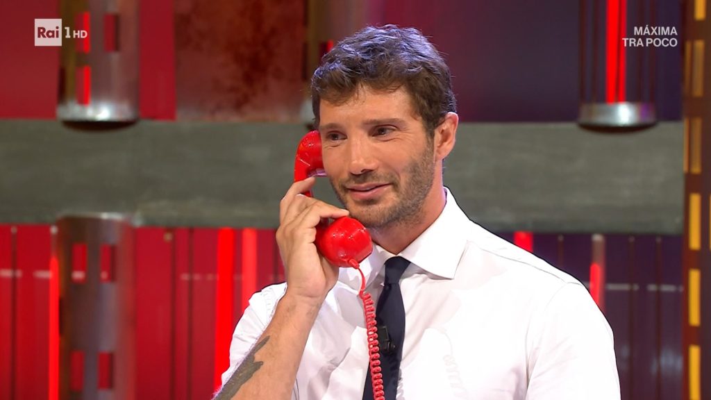 BOOM! Affari Tuoi si allunga in estate per fermare Amadeus