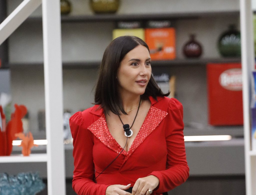 Grande Fratello, Jessica Morlacchi ci è o ci fa?