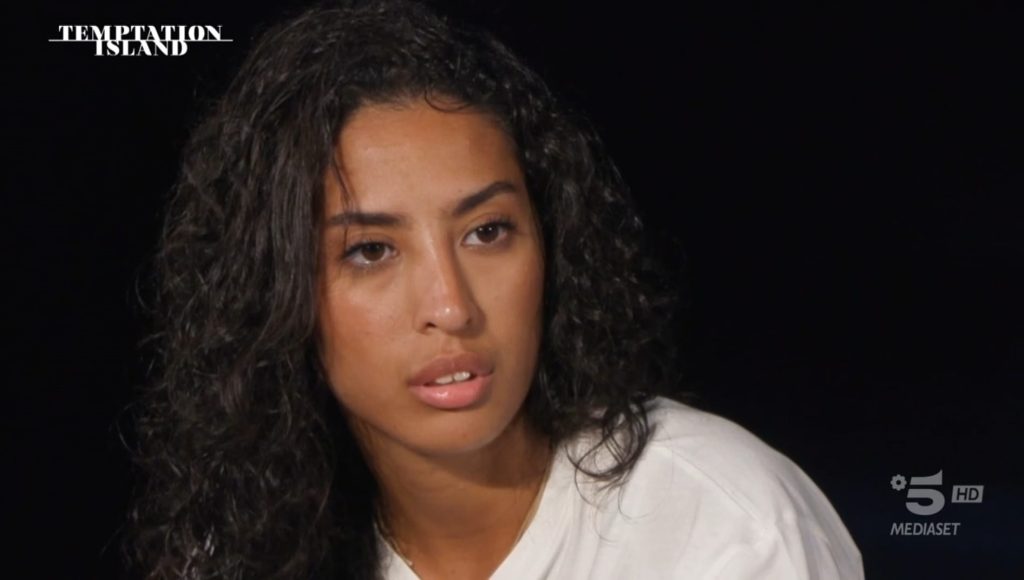 Temptation Island 12, diretta seconda puntata: Fabio ammette che ha tradito Sara