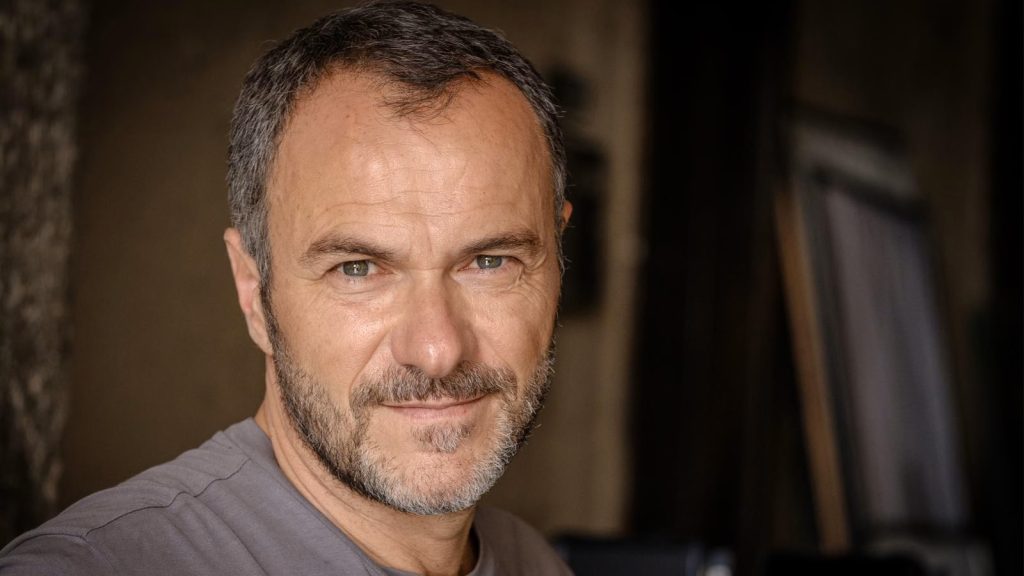 Ascolti TV | Domenica 15 Dicembre 2024. Malinconico vince col 16.9%, cala Tradimento (13%)