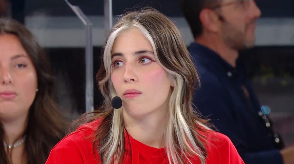 Amici 24, diretta terza puntata: Chiamamifaro elimina Alena