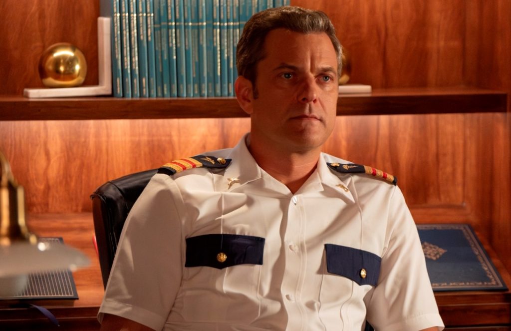 Joshua Jackson in Doctor Odyssey