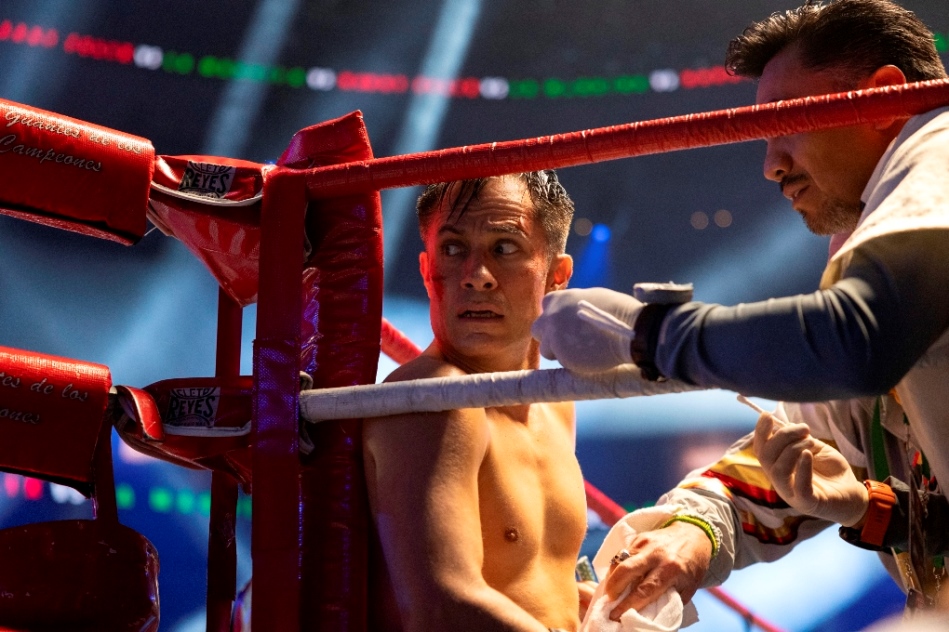 Gael García Bernal in Máquina - Il Pugile
