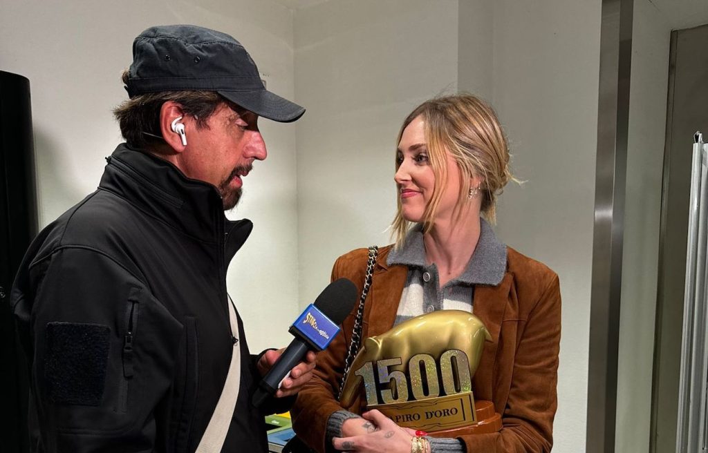 Chiara Ferragni scherza sul possibile rinvio a giudizio: “Quest’anno panettone per tutti”