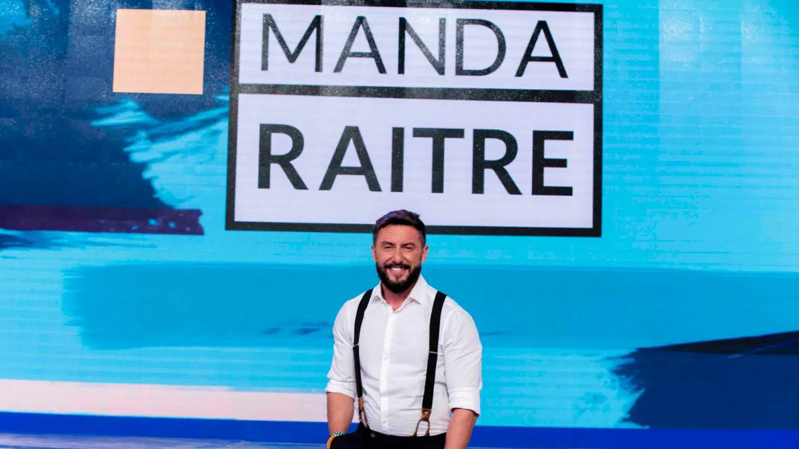 Mi Manda Raitre sbarca in prima serata e sfida Infante su Rete 4