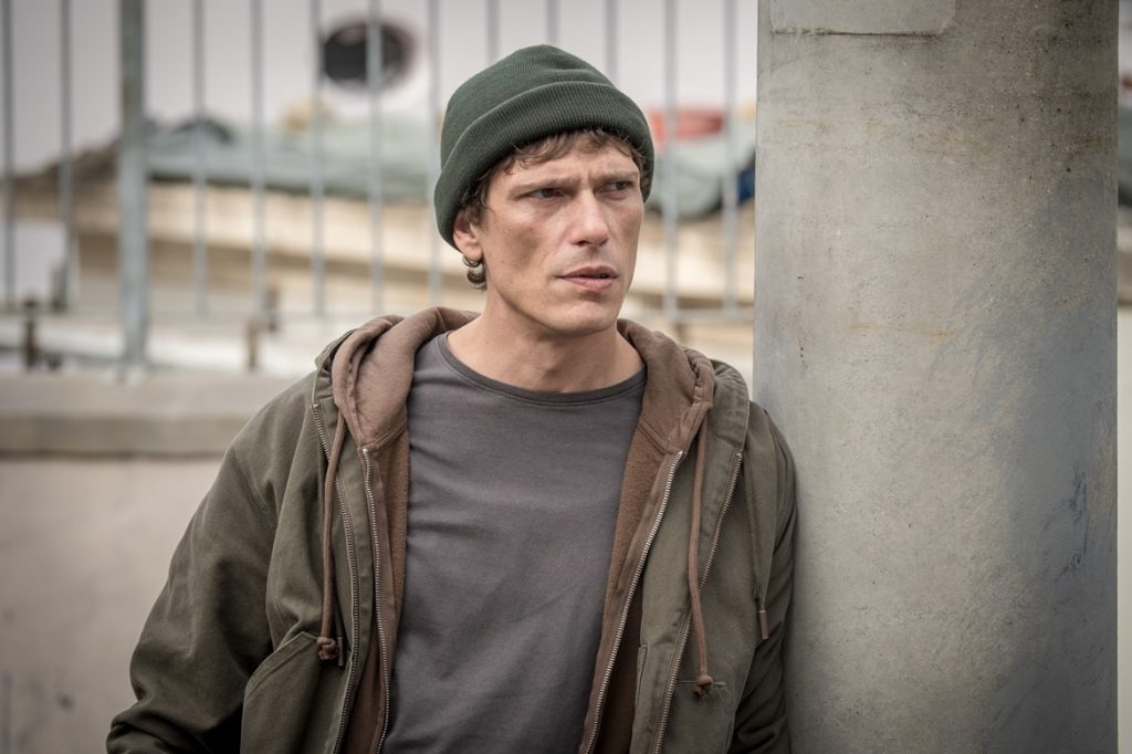 Ascolti TV | Martedì 3 dicembre 2024. Libera in calo (17.6%), cresce Belve (9.9%)