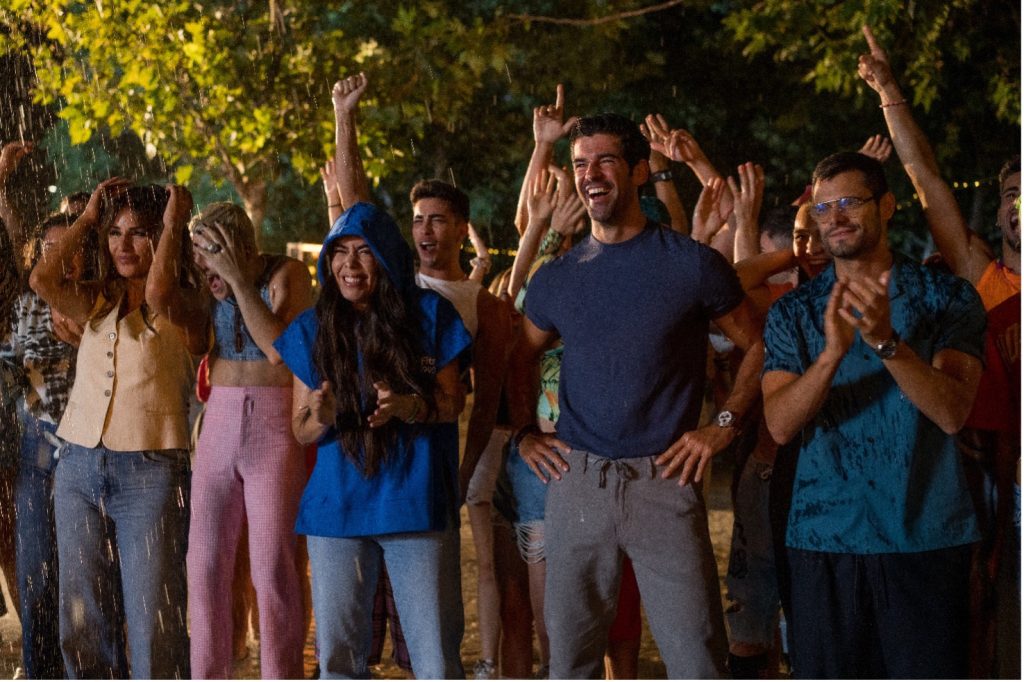 Un Paso Adelante Next