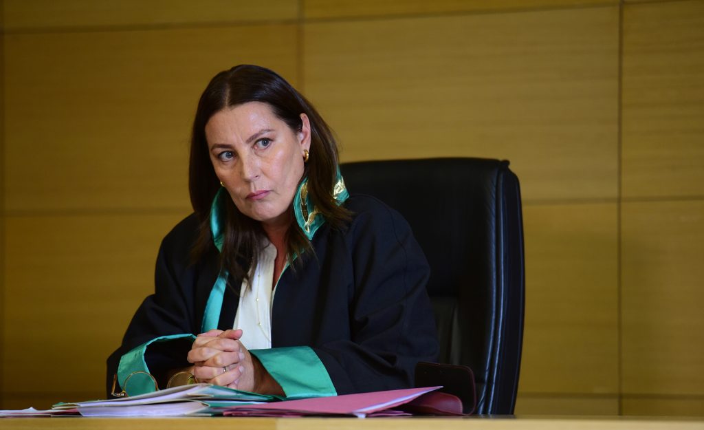 Ascolti TV Total Audience |  Mercoledì 5 Febbraio 2025. Coppa Italia la fa da padrone (+173K) e Affari Tuoi è il programma che cala di più (-0.18%, dal 28.89 al 28.71%)