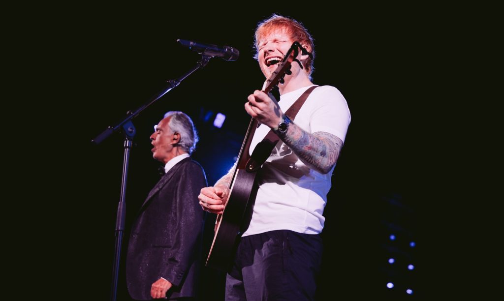 Andrea Bocelli 30: The Celebration, su Canale 5 l’evento che celebra il tenore