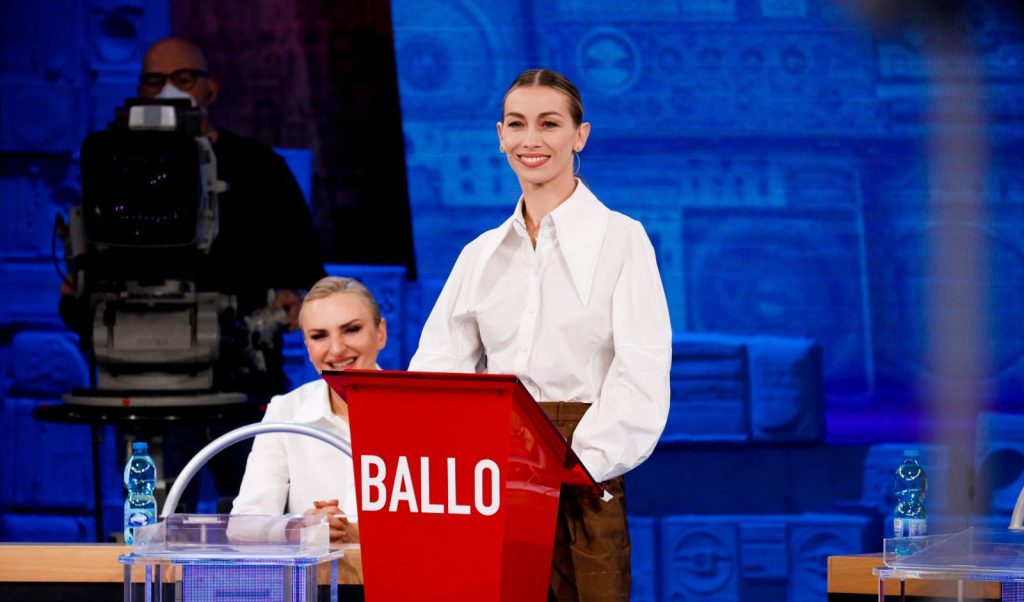 Amici 24: anticipazioni ultima puntata dell’anno. Negramaro e Turci tra gli ospiti