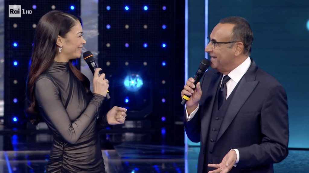 Elodie presenta la sua canzone sanremese: “Dimenticarsi alle 7 è un dramma”