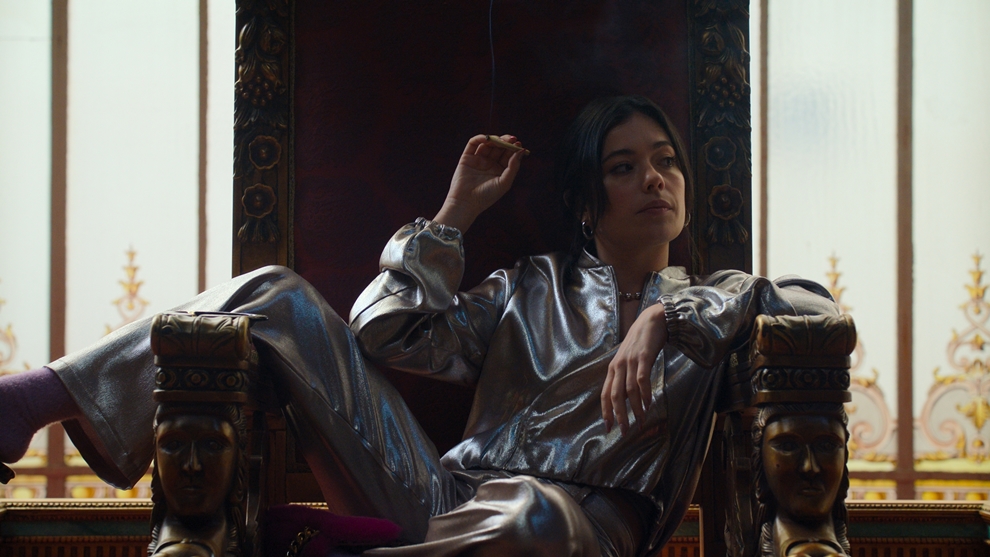 Anna Castillo in Su Majestad