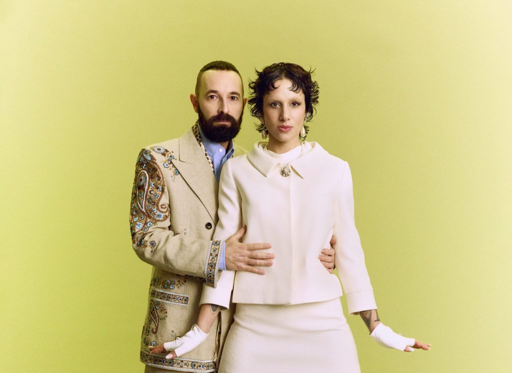 Canzoni Sanremo 2025: “Cuoricini” dei Coma_Cose