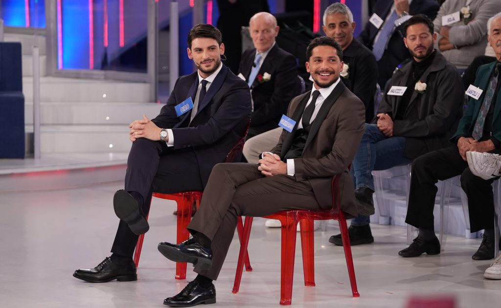 Ascolti TV Total Audience | Giovedì 23 Gennaio 2025. Record Uomini e Donne, oltre i 3 mln (dal 26.42 al 27.66%)
