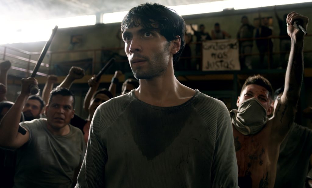 Diego Calva in Cella 211