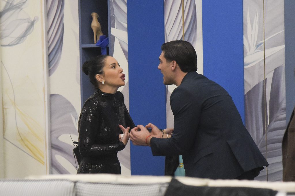 Jessica Morlacchi protesta e si ritira dal Grande Fratello