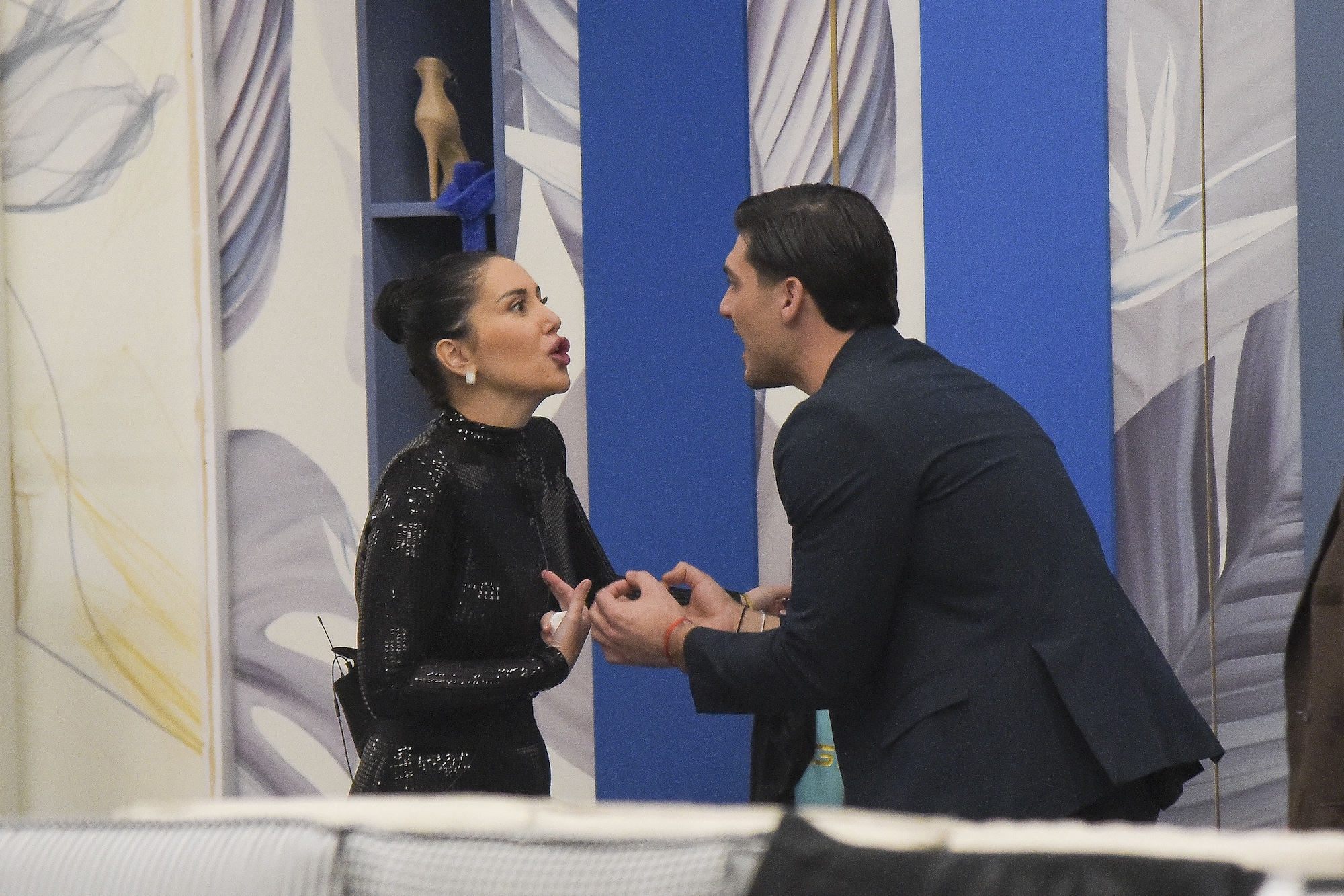 Jessica Morlacchi si ritira dal Grande Fratello in segno di protesta