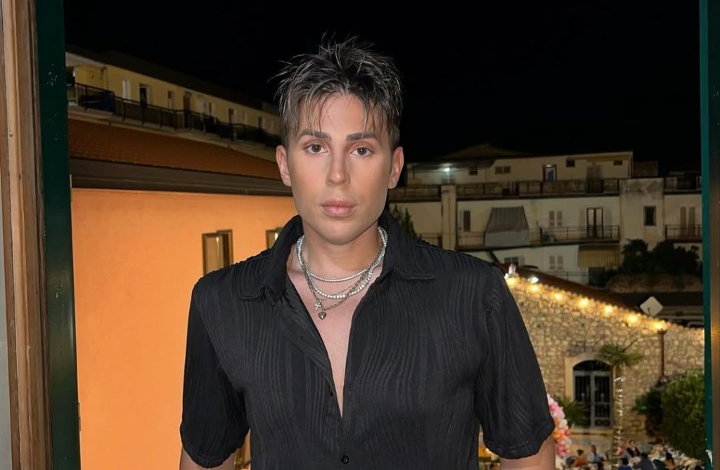 Grande Fratello: arriva il ‘guru della moda’ che ammette il flirt con Lorenzo