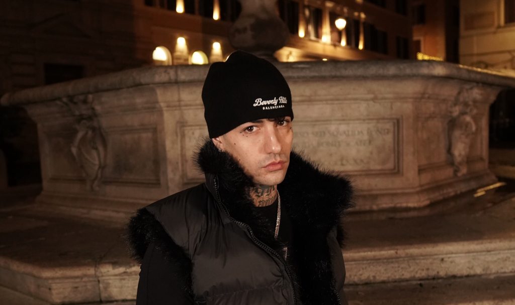 Album e singoli più venduti nel 2024: Icon di Tony Effe svetta. Tuta Gold batte tutti